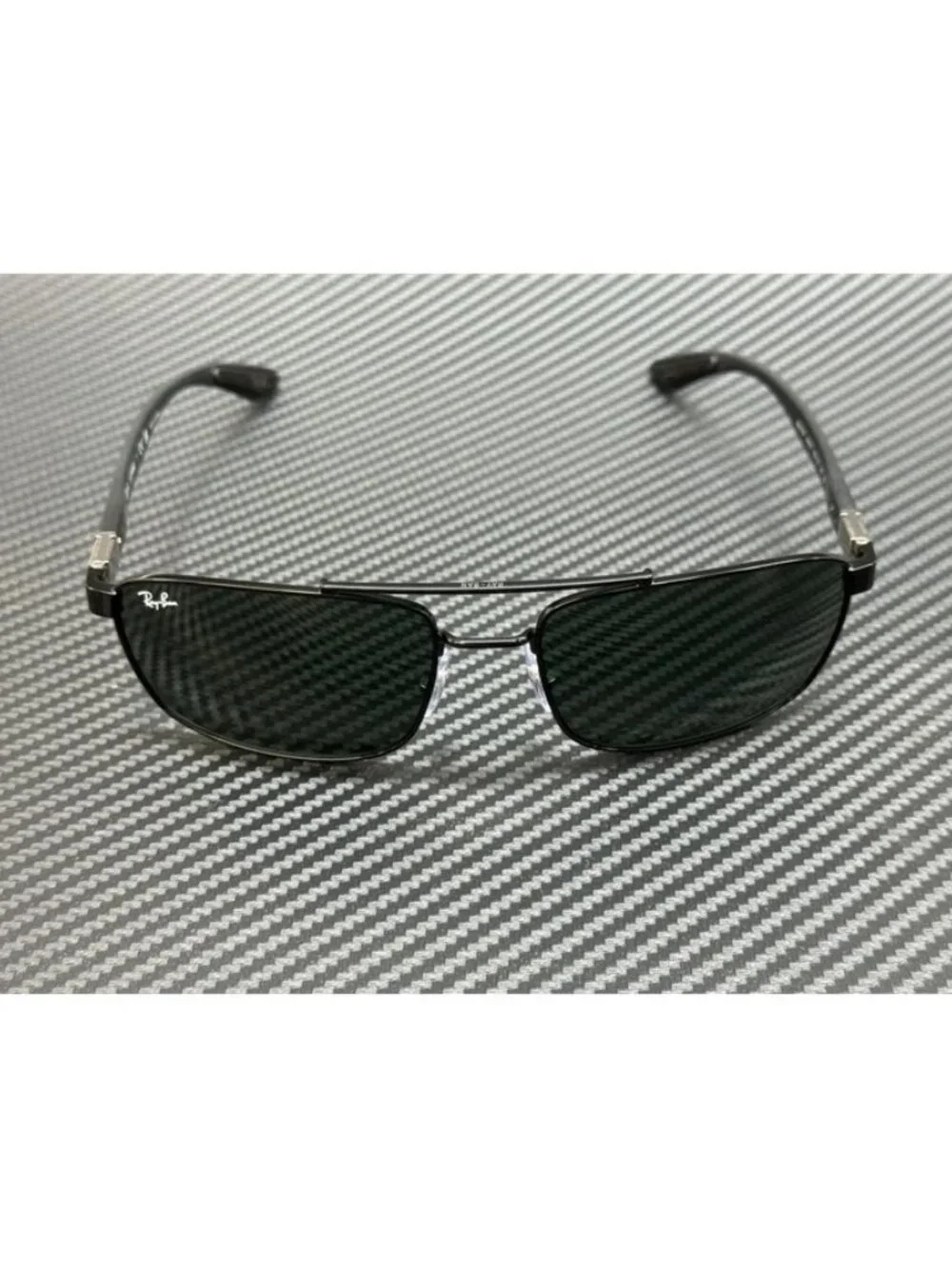 Ray-Ban new tags